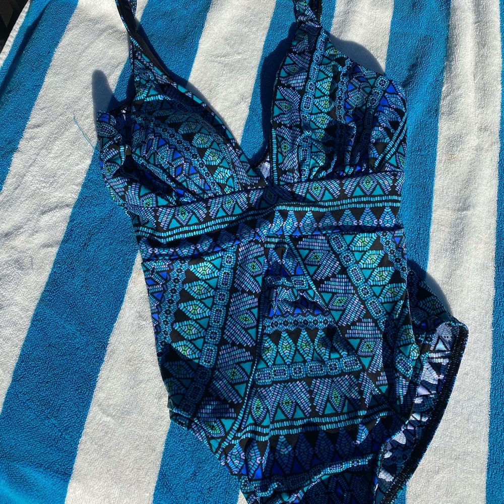 Geometric print Miraclesuit XL